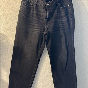 Old Navy Women’s mid rise boyfriend loose Black Jeans size 16